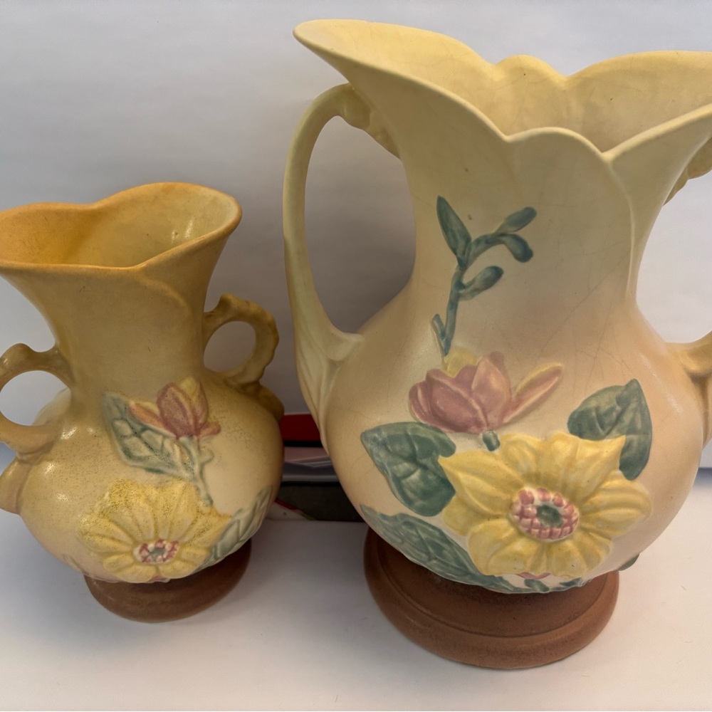 Copy Hull Magnolia Vases 2 Yellow